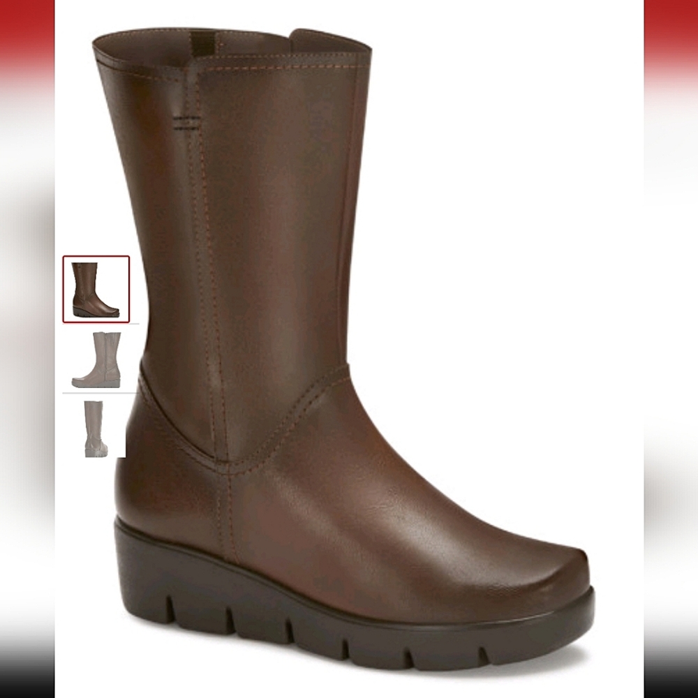andrea Brown Heeled Boots
